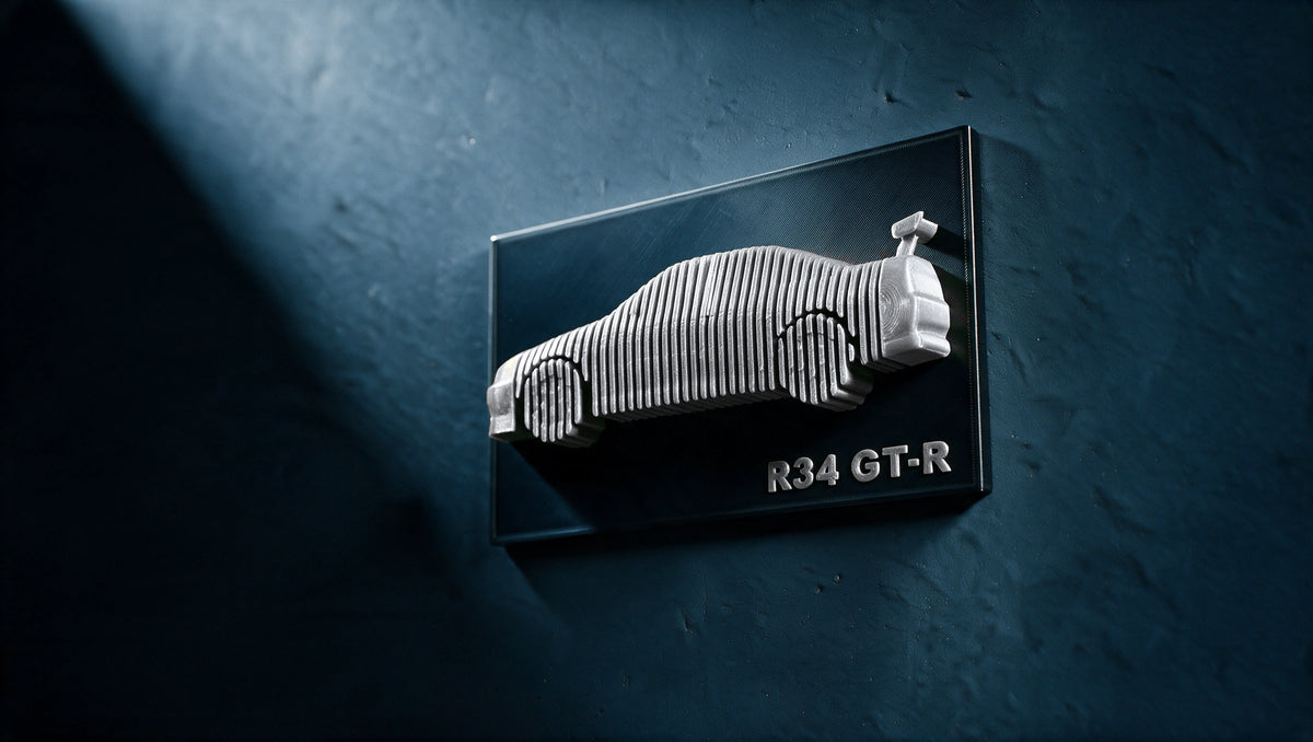 Skyline R34 — Layered Display
