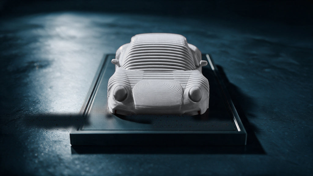 911 Turbo 992 — Layered Display
