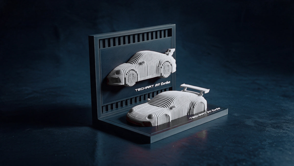 911 Turbo 992 TechArt — Layered Display