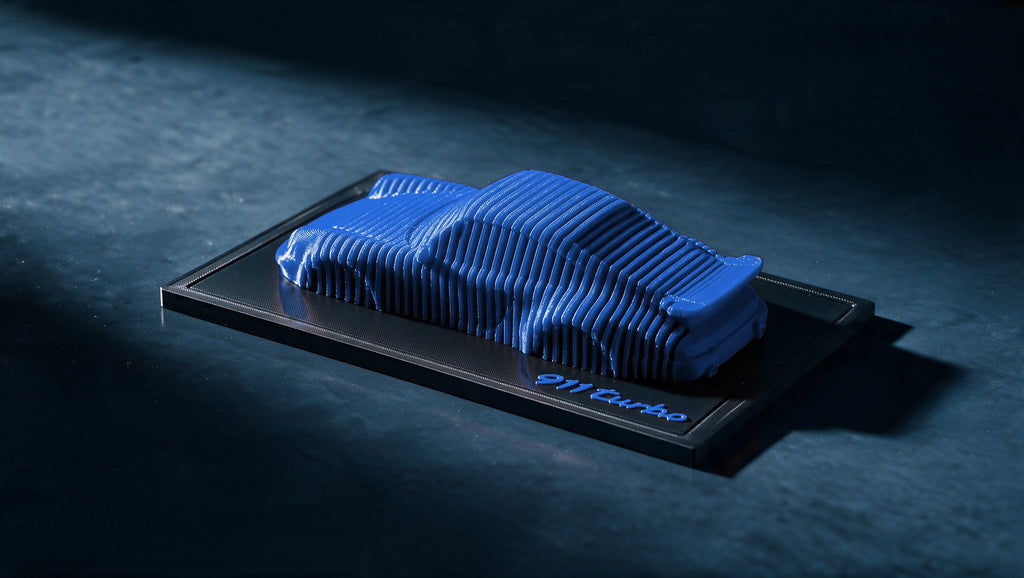 911 Turbo 992 — Layered Display